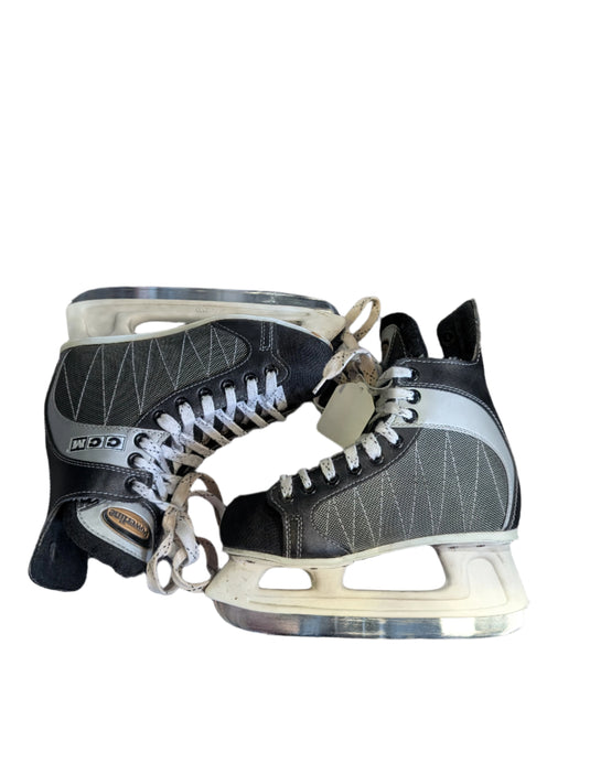 Used CCM Powerline 500 Int. Hockey Skates