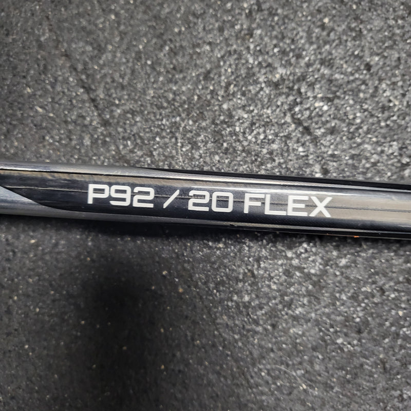Load image into Gallery viewer, Used Bauer Hyperlite 2 Hockey Stick (Right Handed) - P92/20 Flex
