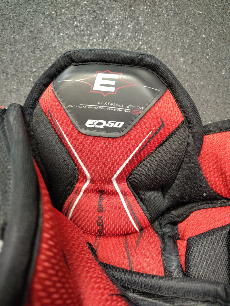 Load image into Gallery viewer, Used Easton EQ50 Hockey Pants Junior X-Small
