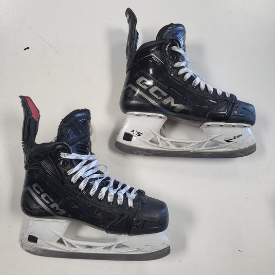 Used CCM FT690 Hockey Skates sr. 7.5