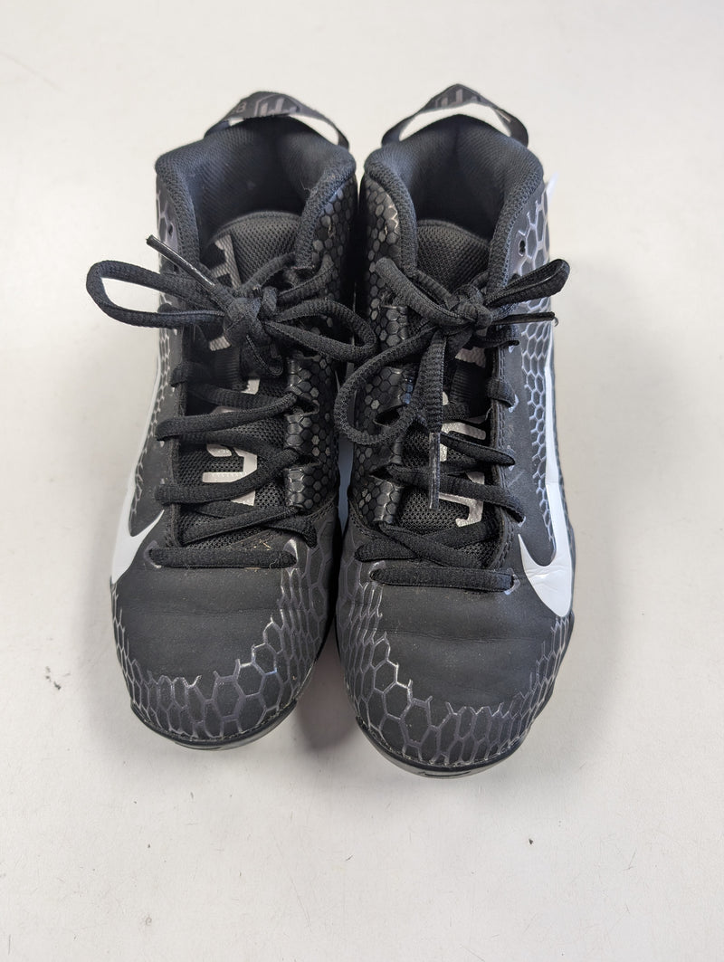 Load image into Gallery viewer, Used Nike Trout 856 Soccer Cleats
