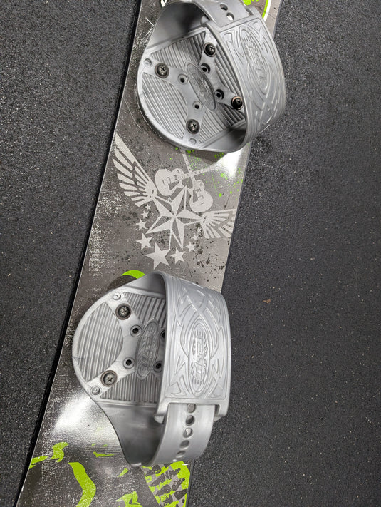 Used Freeride ESP 110 Snowboard W/Bindings