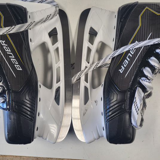Slightly Used Bauer Supreme M30 Size (10/EE) Hockey Skates