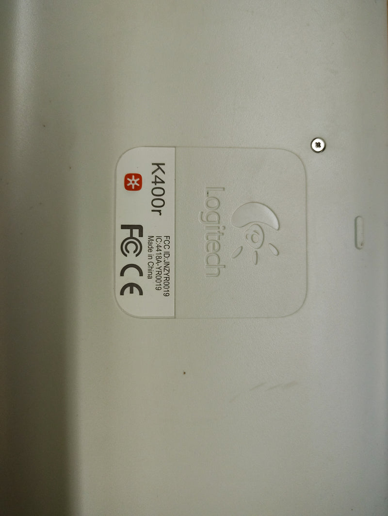 Load image into Gallery viewer, Logitech k400r keyboard
