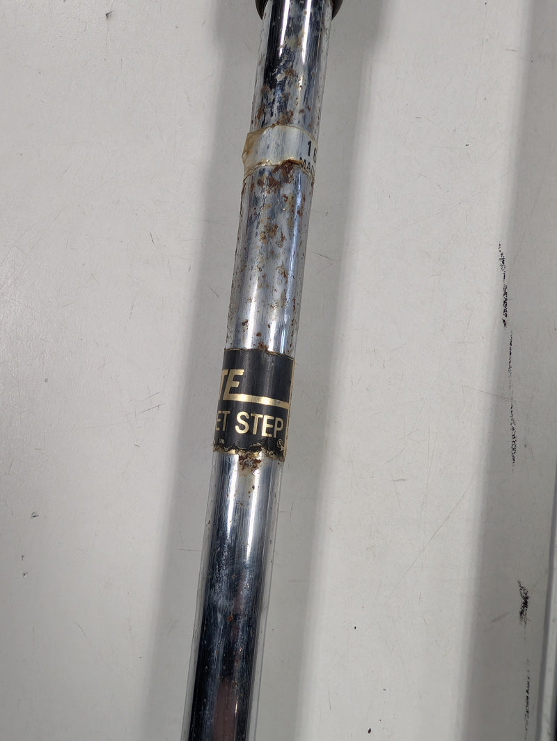 Load image into Gallery viewer, Used Vintage Spalding Executive Professional Golf Club Iron Set
