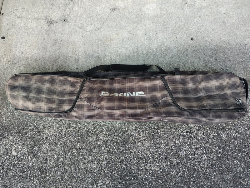 Load image into Gallery viewer, Used Dakine Snowboard Bag - 62" total length
