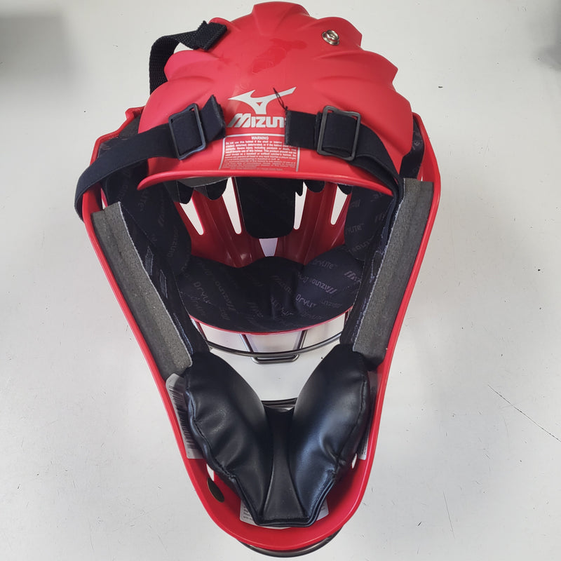 Load image into Gallery viewer, Used Mizuno Samurai MSCH255 Catcher's Mask - Size: 6 1/2-7 1/4
