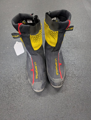 Lightly Used LA Sportiva G2 Mountaineering Boots Size 12.5