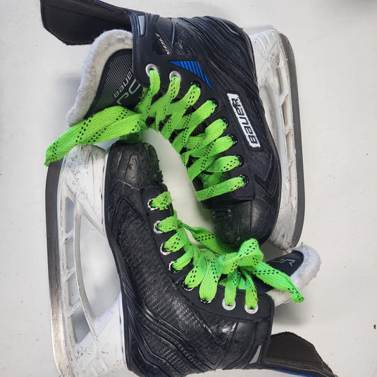 Used Bauer Vapor Volt Size 2 Jr Hockey Skates
