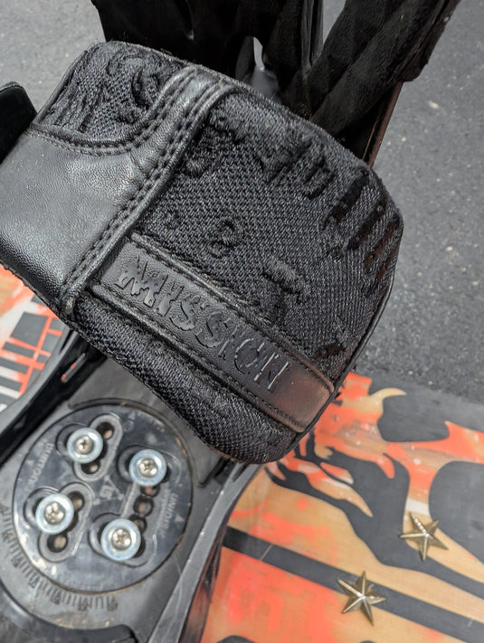 Used K2 World Wide Weapon 55" Snowboard W/Burton Mission Bindings