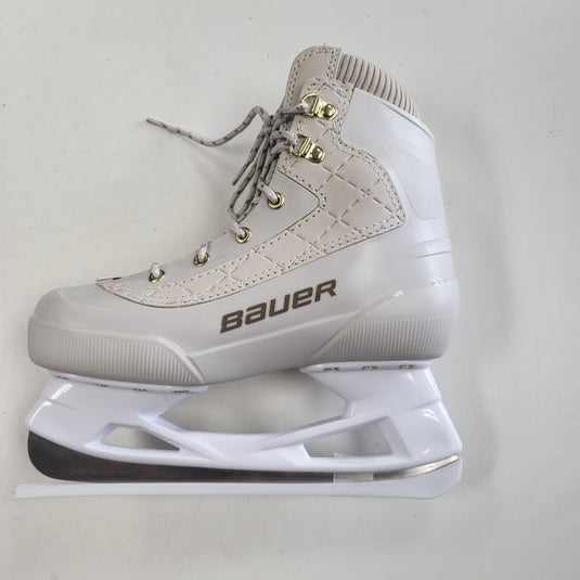 Bauer Tremblant Recreational Ice Skate Size 4.0