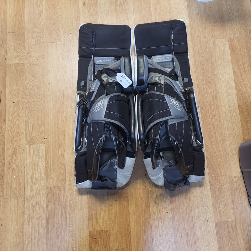 Load image into Gallery viewer, Used Warrior Ritual G3 33+1.5&quot; Hockey Goalie Leg Pads
