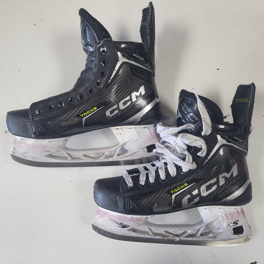 Used CCM Tacks Hockey Skates Vector Plus Size 7.5