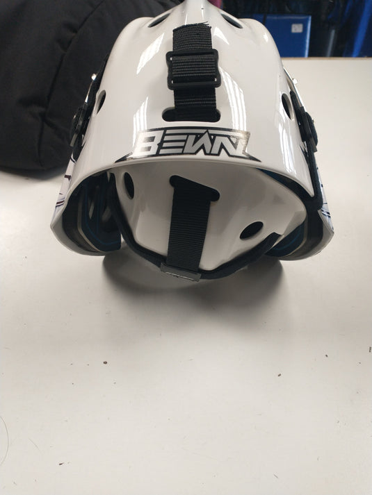 Used Bauer NME8 Fit 1 Hockey Goalie Mask