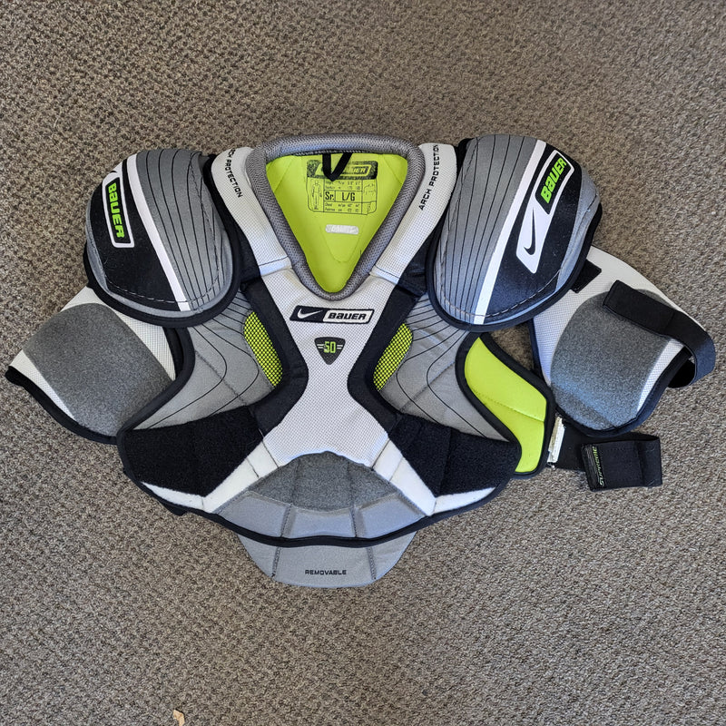 Load image into Gallery viewer, Used Bauer Supreme 50 Hockey Shoulder Pads
