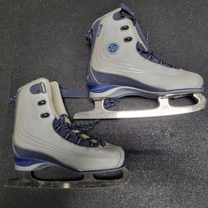 Used CCM SP 100 Figure Skates - Size: 9