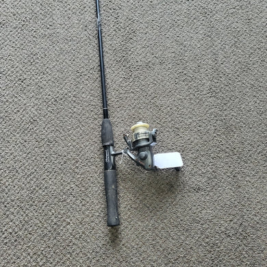 Used Shakespear Fishing Pole W/SKP20 Reel