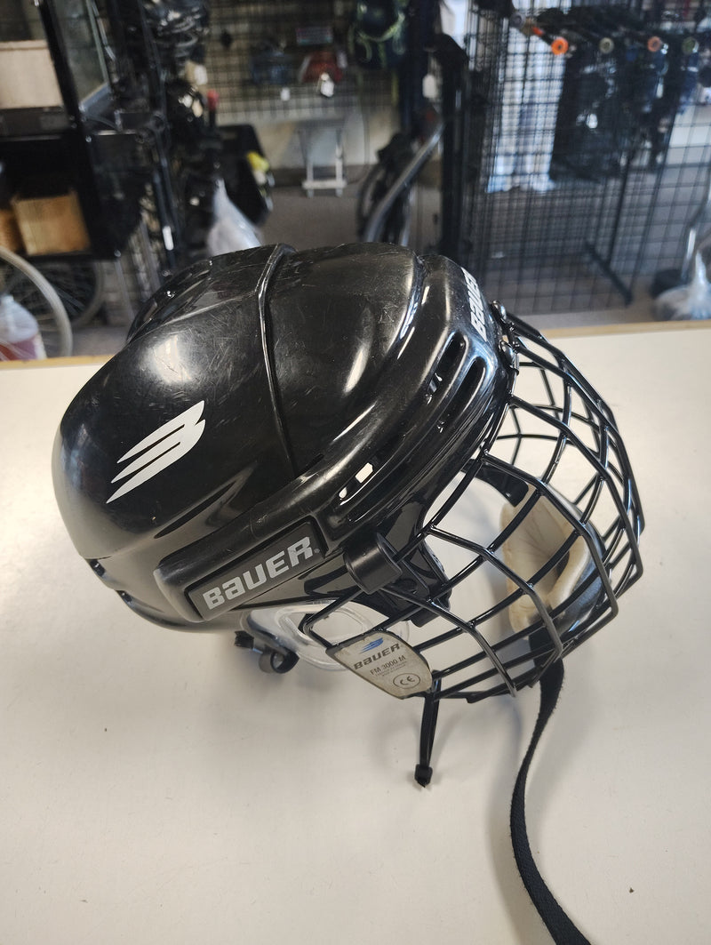 Load image into Gallery viewer, Used Bauer HH5000S Hockey Helmet Black W Cage
