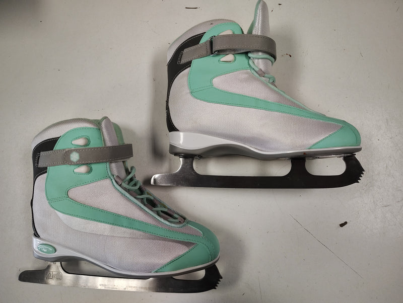 Load image into Gallery viewer, Used DBX Women's Figure Skates - Size: 7
