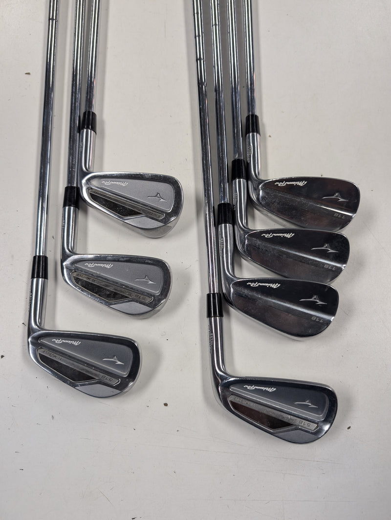 Load image into Gallery viewer, Used Mizuno Pro 118 &amp; 518 Irons Set
