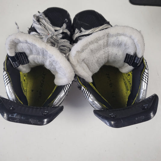 Used Bauer Supreme M5 Pro Hockey Skates Jr. Size 4.5 fit 2