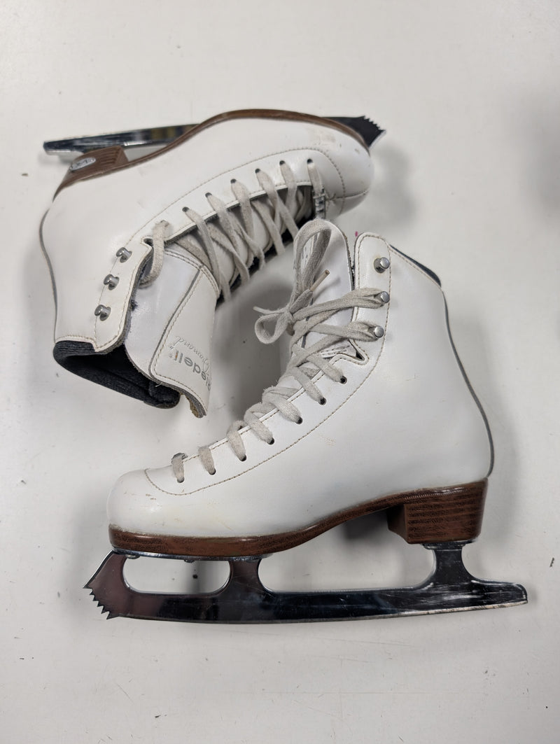 Load image into Gallery viewer, Used Riddell Diamond Figure Skates Size 1
