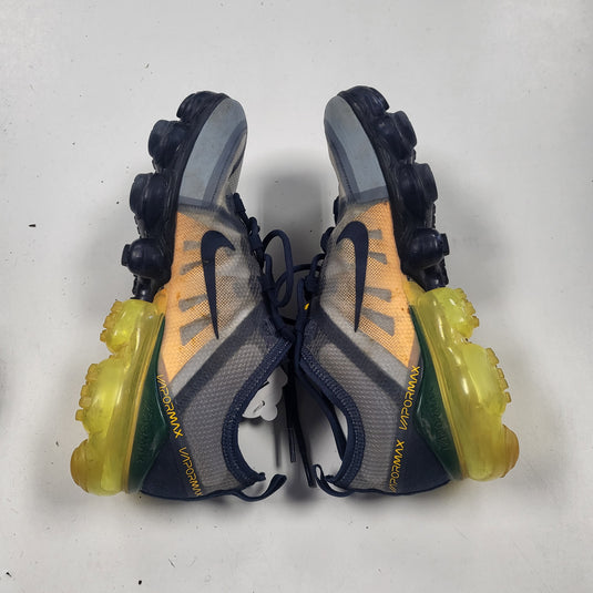 Used Nike Vapormax 2019 Size 6Y Running Shoes