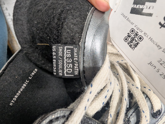 Used Bauer Vapor XIX Hockey Skates Jr Size 3.5D