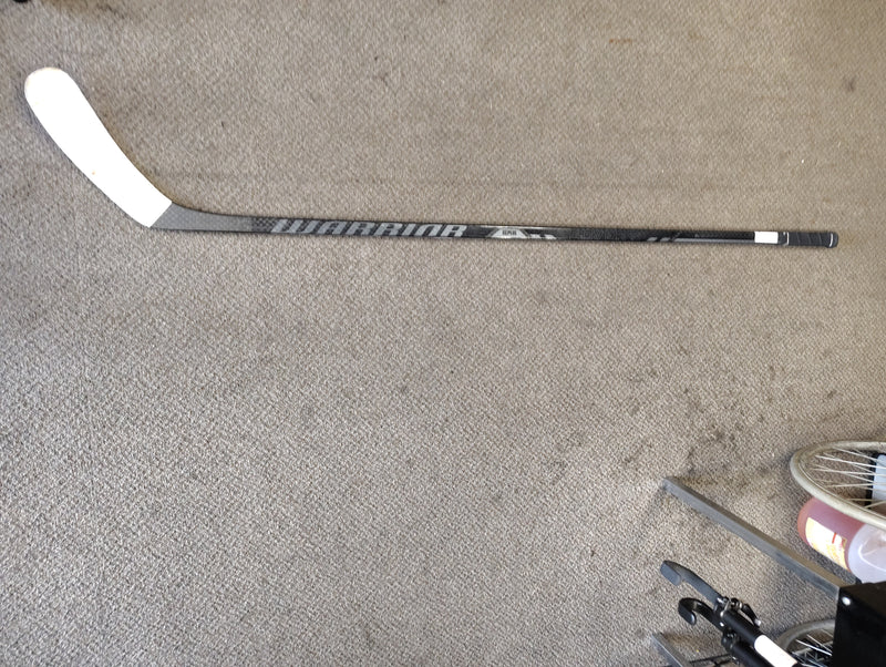 Load image into Gallery viewer, Used Warrior Covert QR6 Pro (65 flex) Hockey Stick
