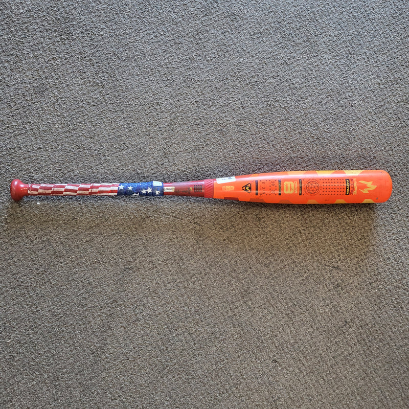 Load image into Gallery viewer, Used Easton Hype Fire 30" Baseball Bat
