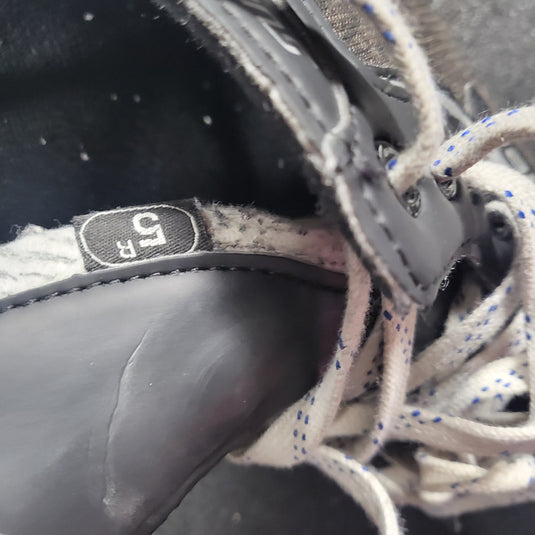 Used Bauer Supreme One .4 Hockey Skates Size 5