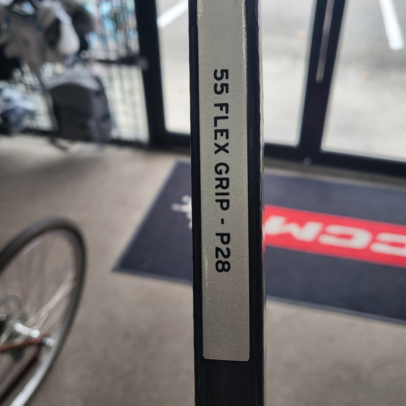 Load image into Gallery viewer, Used CCM Tacks AS-VI Pro 55 Flex P28 RH Hockey Stick
