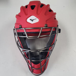 Used Mizuno Samurai MSCH255 Catcher's Mask - Size: 6 1/2-7 1/4