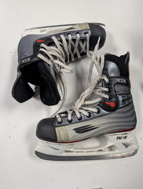 Used Bauer Vapor XIX Hockey Skates Jr Size 3.5D