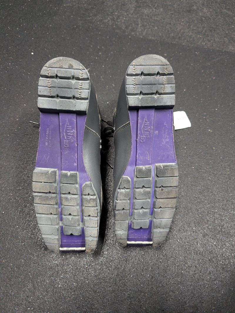 Load image into Gallery viewer, Used Alpina NNN BC 1000 Grey/Purple Cross Country Boots Size 44
