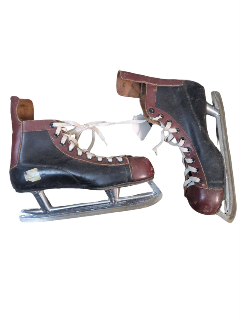 Load image into Gallery viewer, Used VINTAGE CCM Leather Boot Hockey Skates
