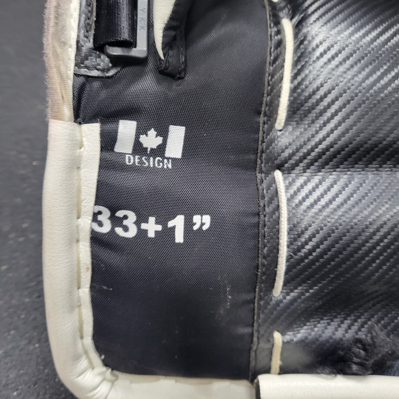 Load image into Gallery viewer, Used Brian's Optik 9.0 Sr. 33" Goalie Leg Pads
