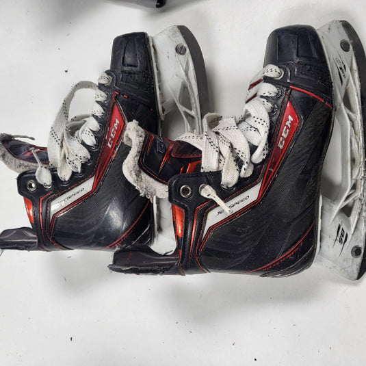used CCM jetspeed rocketframe skates SZ 5