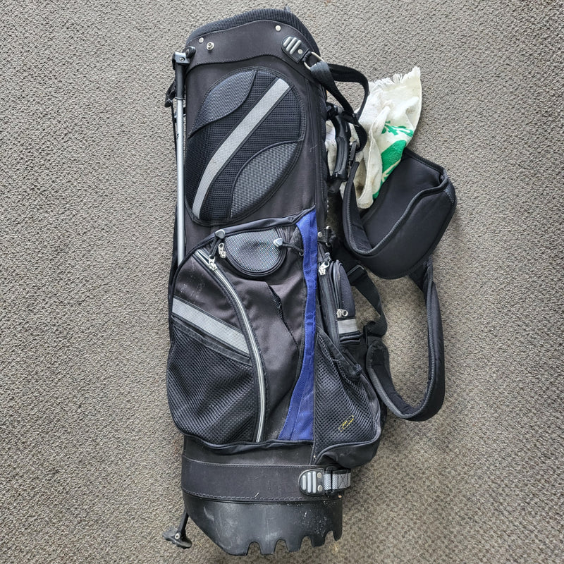 Load image into Gallery viewer, Used Golden Bear Golf Bag With Stand
