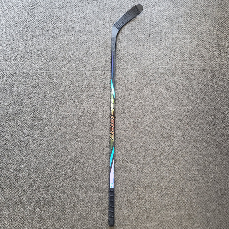 Load image into Gallery viewer, Bauer Nexus Tracer Hockey Stick - P28 30 Flex
