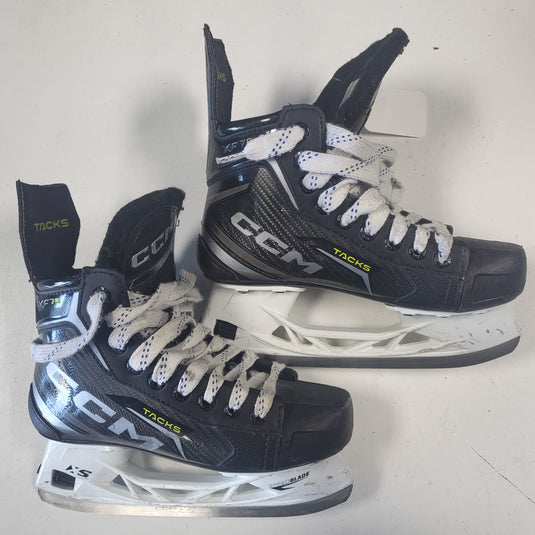 Used CCS Tacks XF70 Hockey Skates - Size 3.5