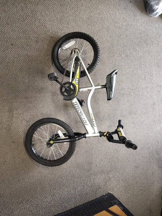 Used Novara Stinger Kids Mountain Bike 16"