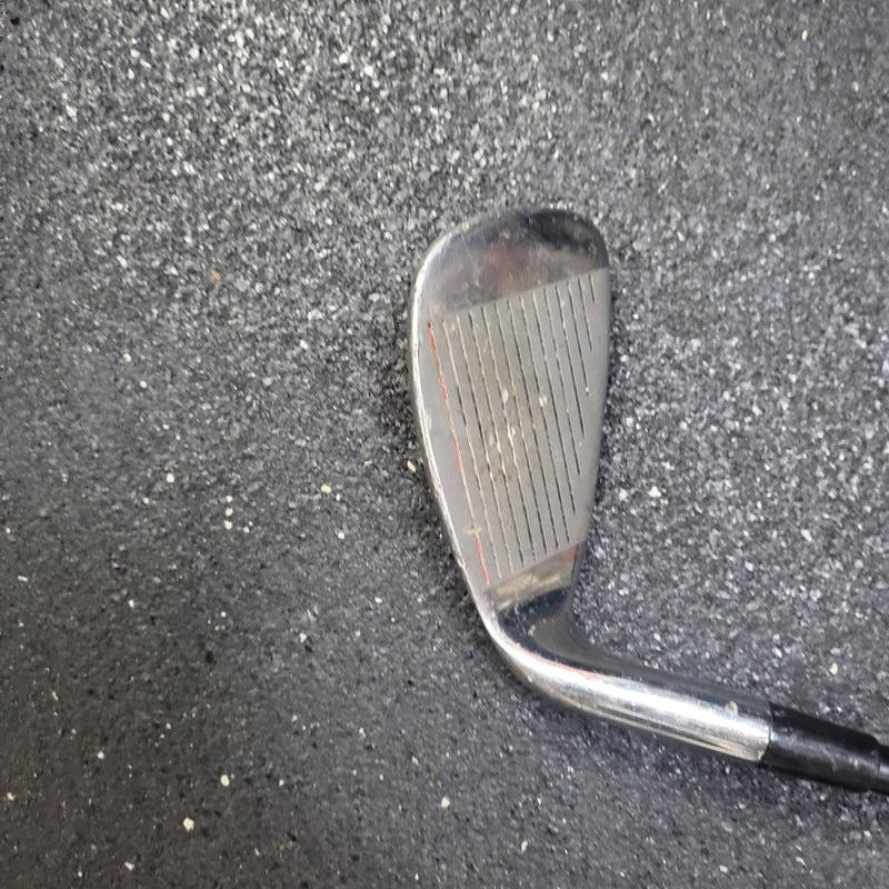 Load image into Gallery viewer, Used Dunlop Jr Series Individual 6Iron

