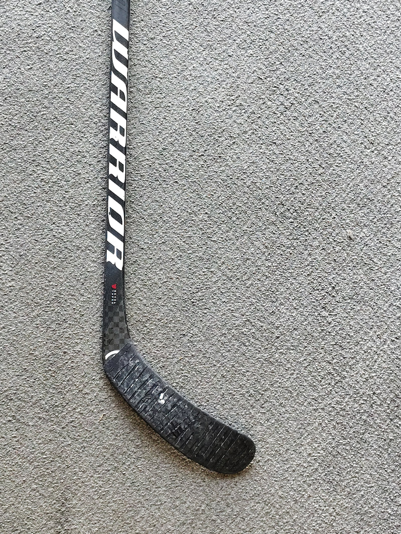 Load image into Gallery viewer, Used Warrior Novium JR (40 flex) Hockey Stick
