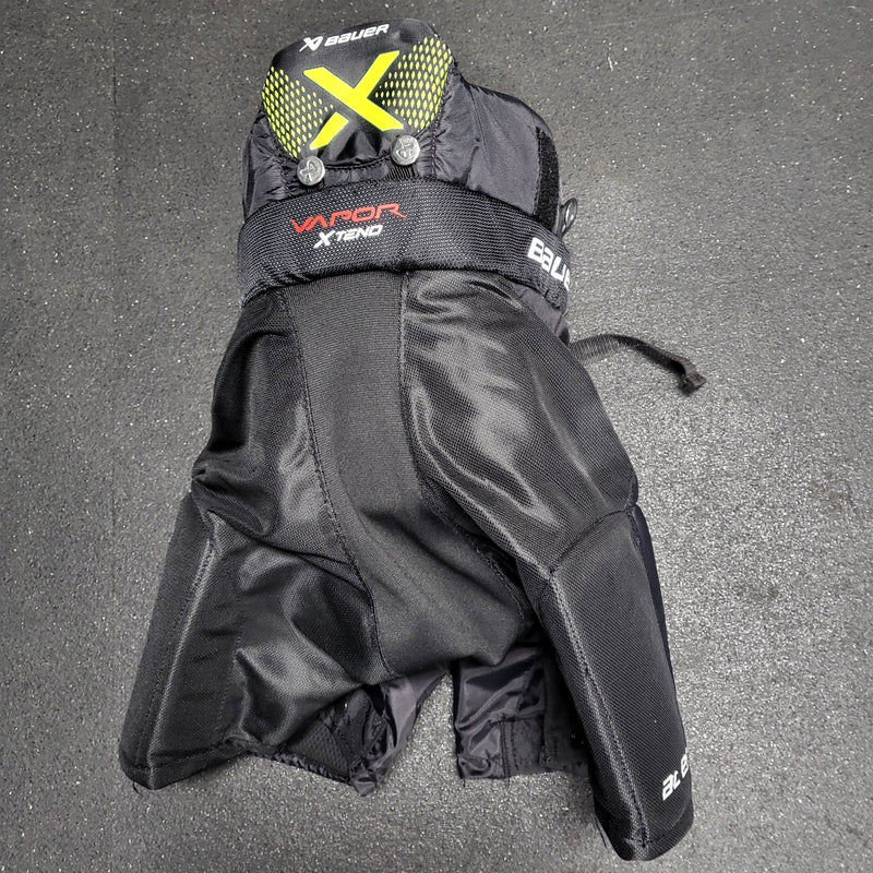 Load image into Gallery viewer, Used Bauer Vapor XTend Hockey Pants - Size: Youth Small-Large
