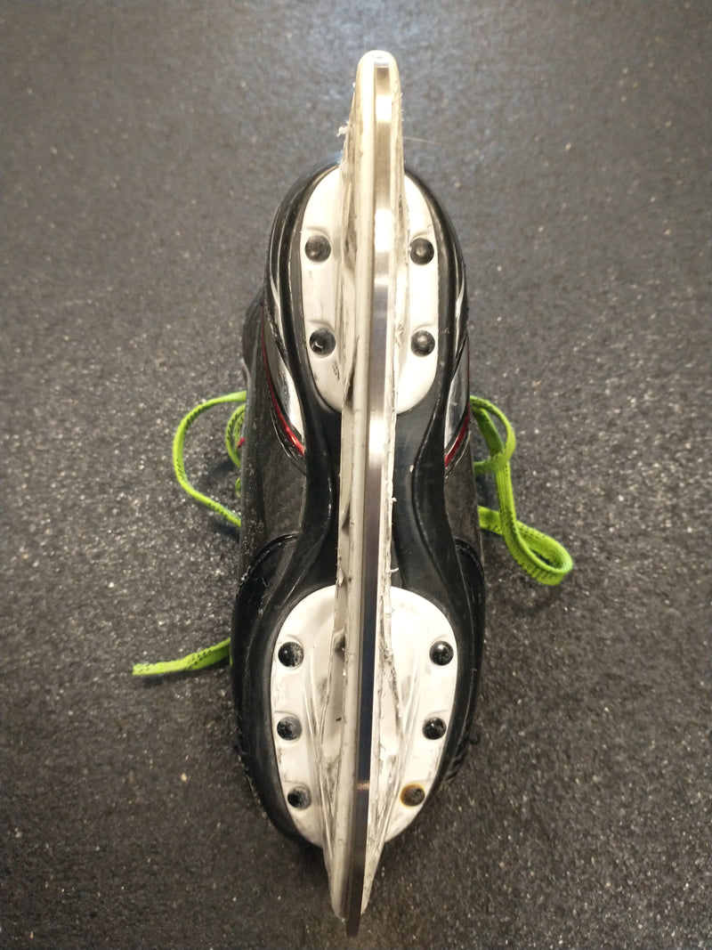 Load image into Gallery viewer, Used Bauer Vapor X2.7 Hockey Skates YTH 13.5
