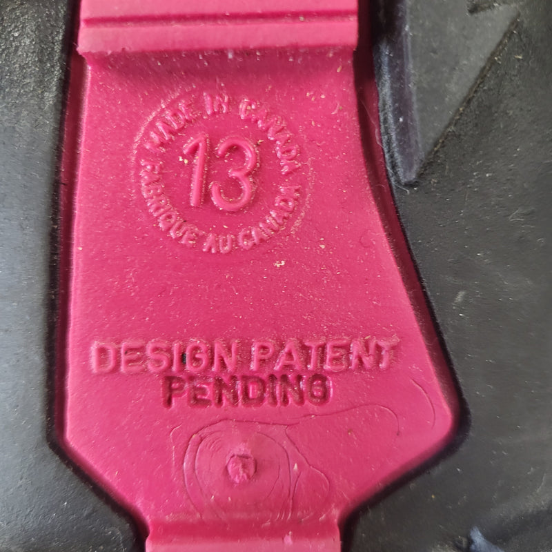 Load image into Gallery viewer, Used kamik Pink Youth Size Specific 13 Boots
