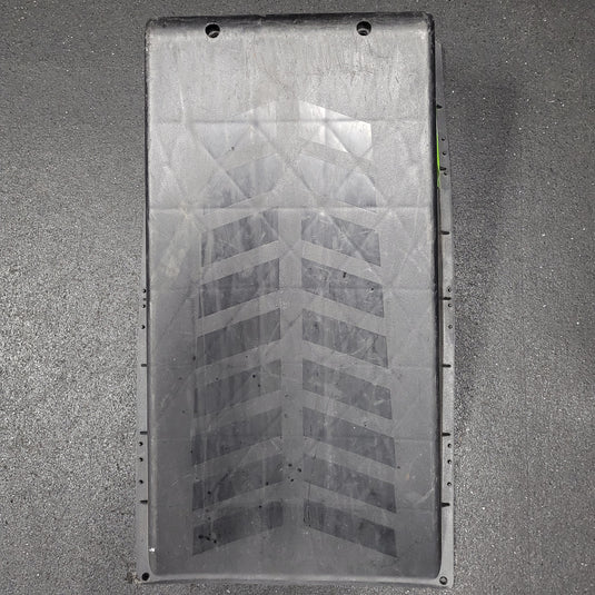 Used Bravo Sports 10-80 Polymer ramp (28"x16"x9")