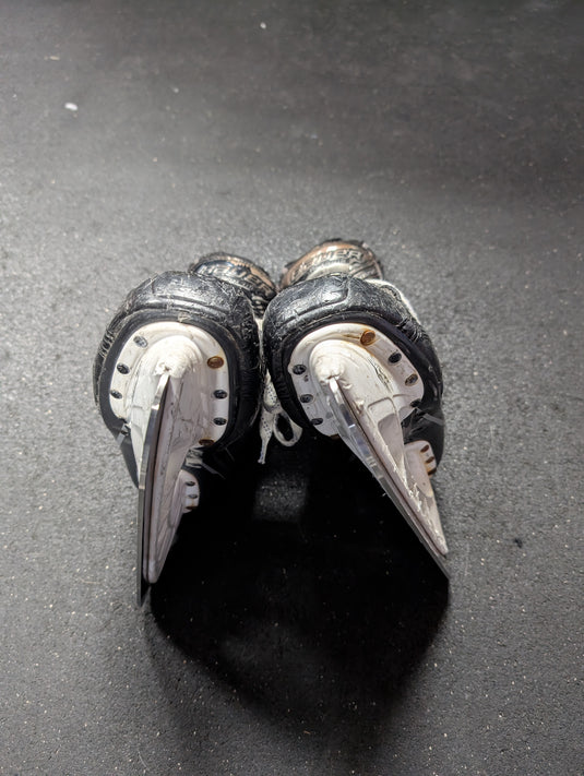 Used Bauer Supreme Mach Size 6.5 Fit 3 Hockey Skates