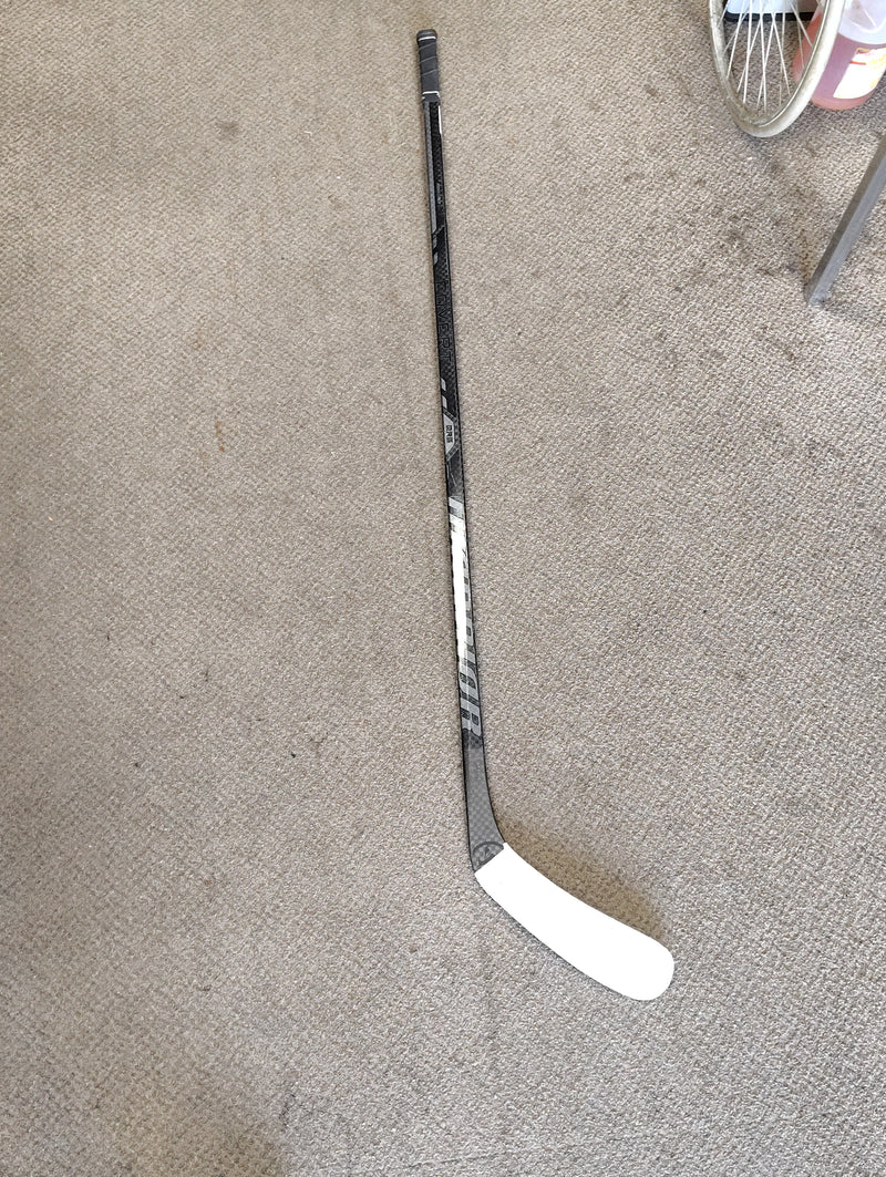 Load image into Gallery viewer, Used Warrior Covert QR6 Pro (65 flex) Hockey Stick
